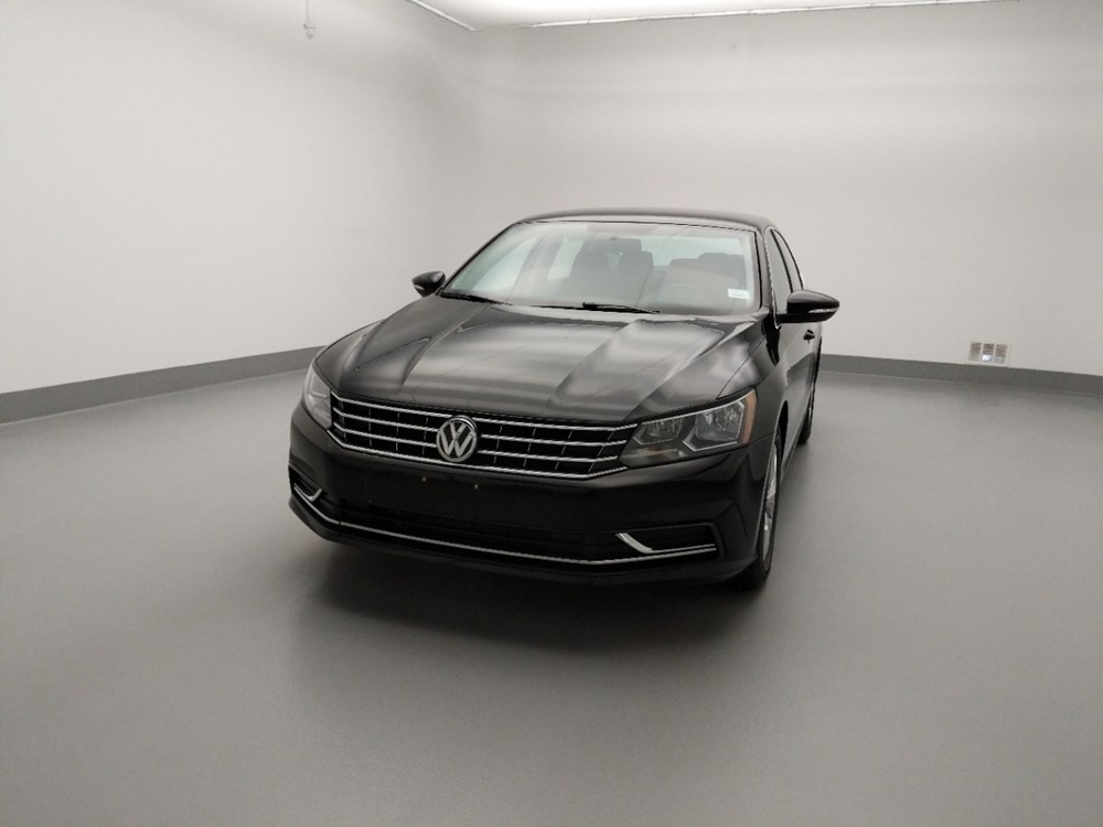 2016 Volkswagen Passat - Driver Front Hood