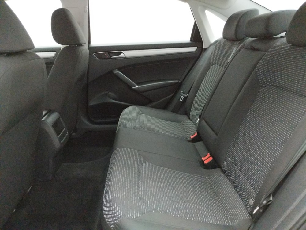 2016 Volkswagen Passat - Driver Rear Seat