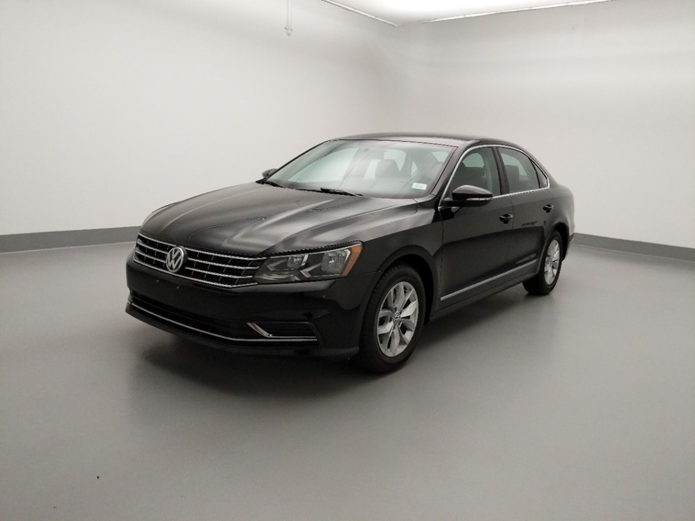 2016 Volkswagen Passat - Driver Front Bumper