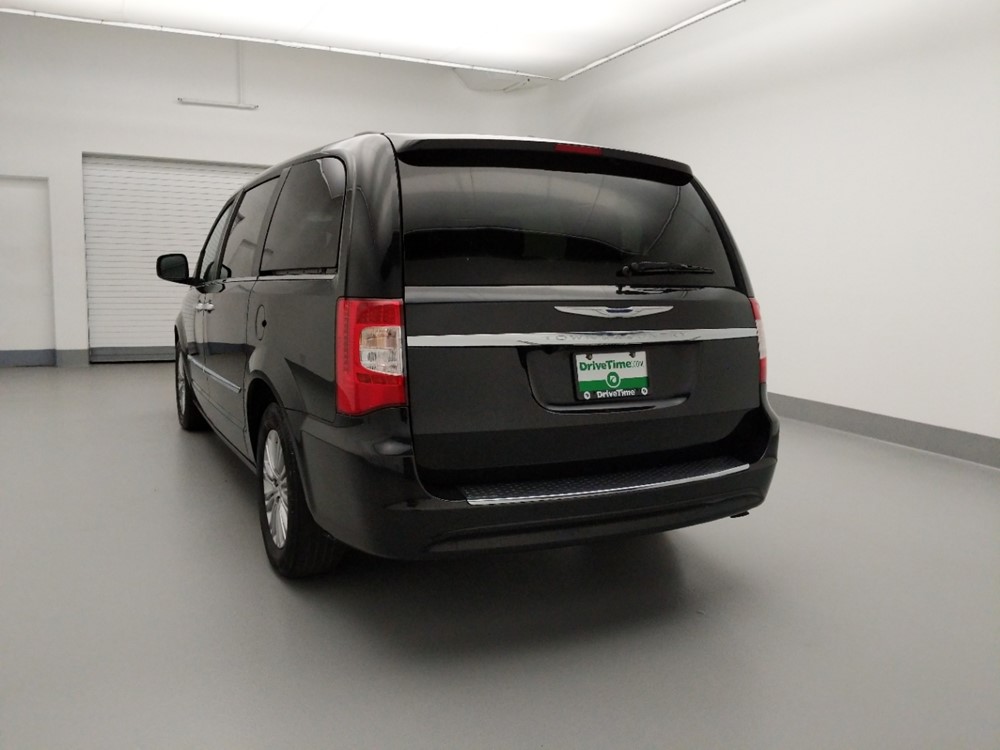 2016 Chrysler Town and Country - Driver Rear Trunk