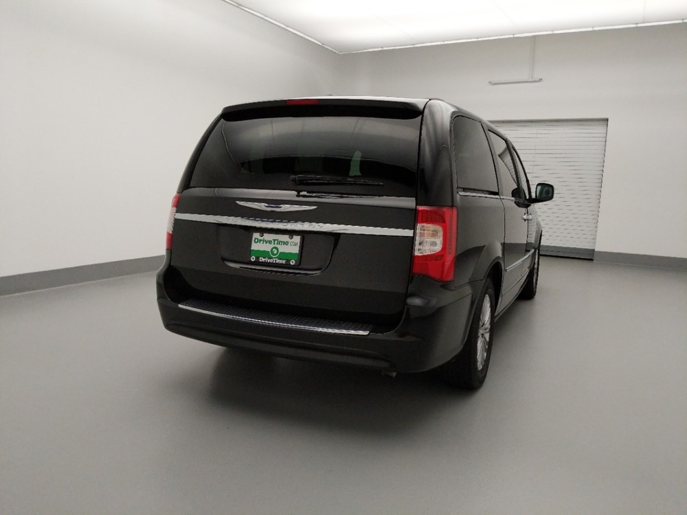 2016 Chrysler Town and Country - Passenger Rear Trunk