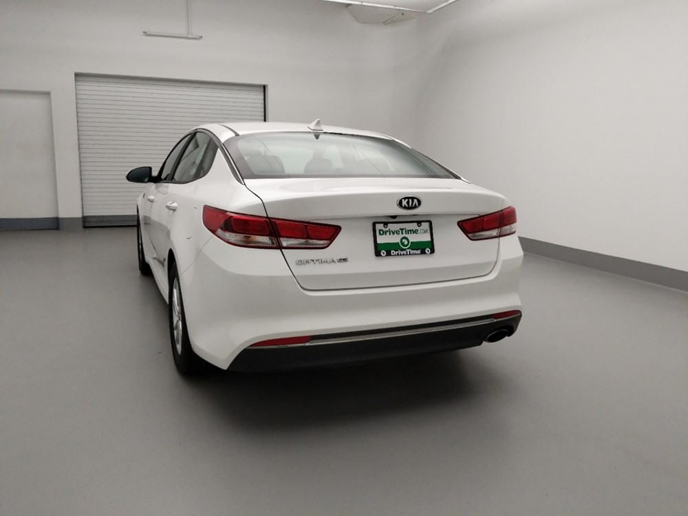 2016 Kia Optima - Driver Rear Trunk
