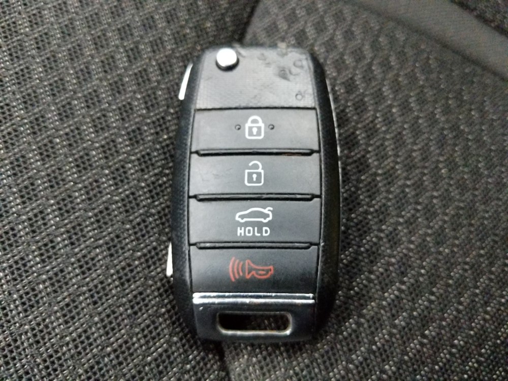 2016 Kia Optima - Keys