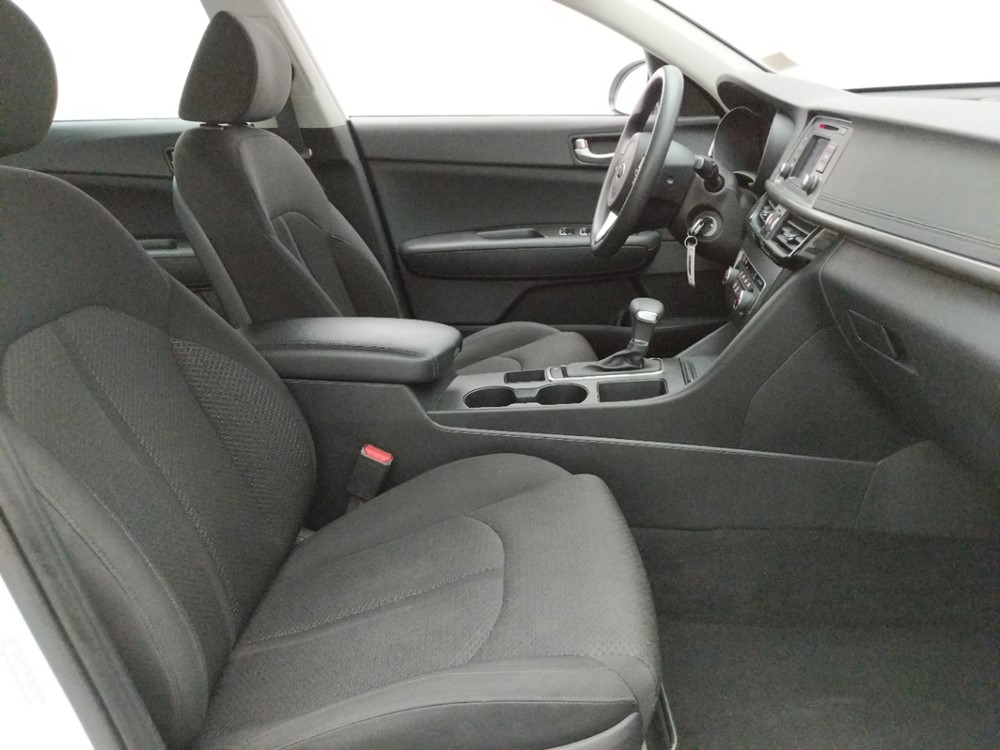 2016 Kia Optima - Passenger Front Seat