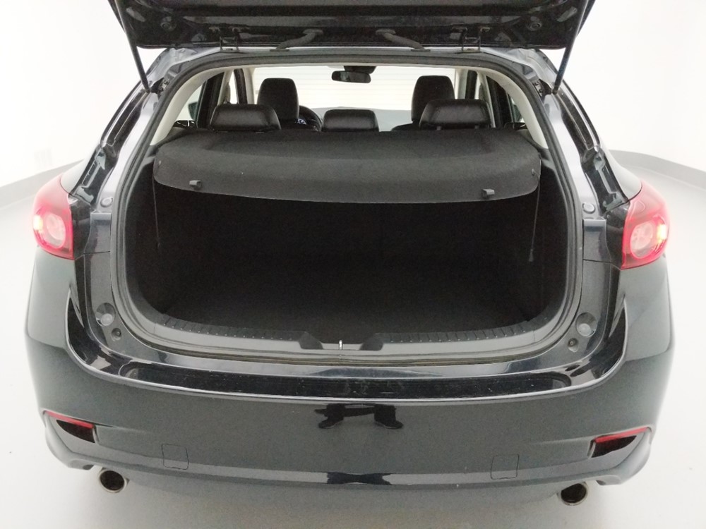2018 Mazda Mazda3 - Trunk