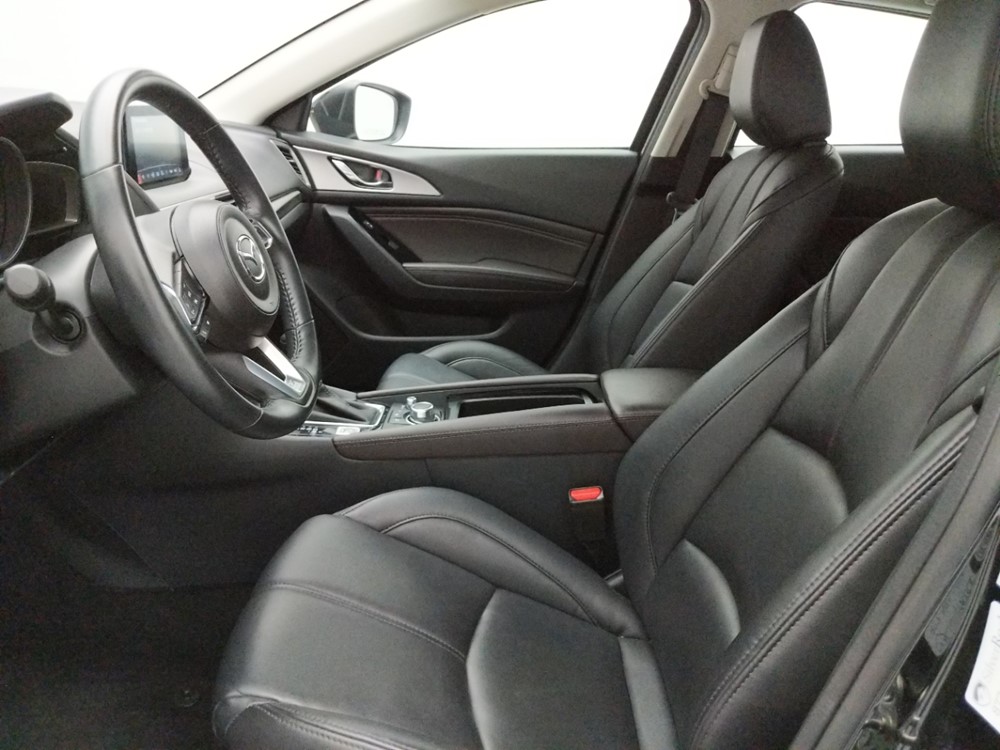 2018 Mazda Mazda3 - Driver Front Seat