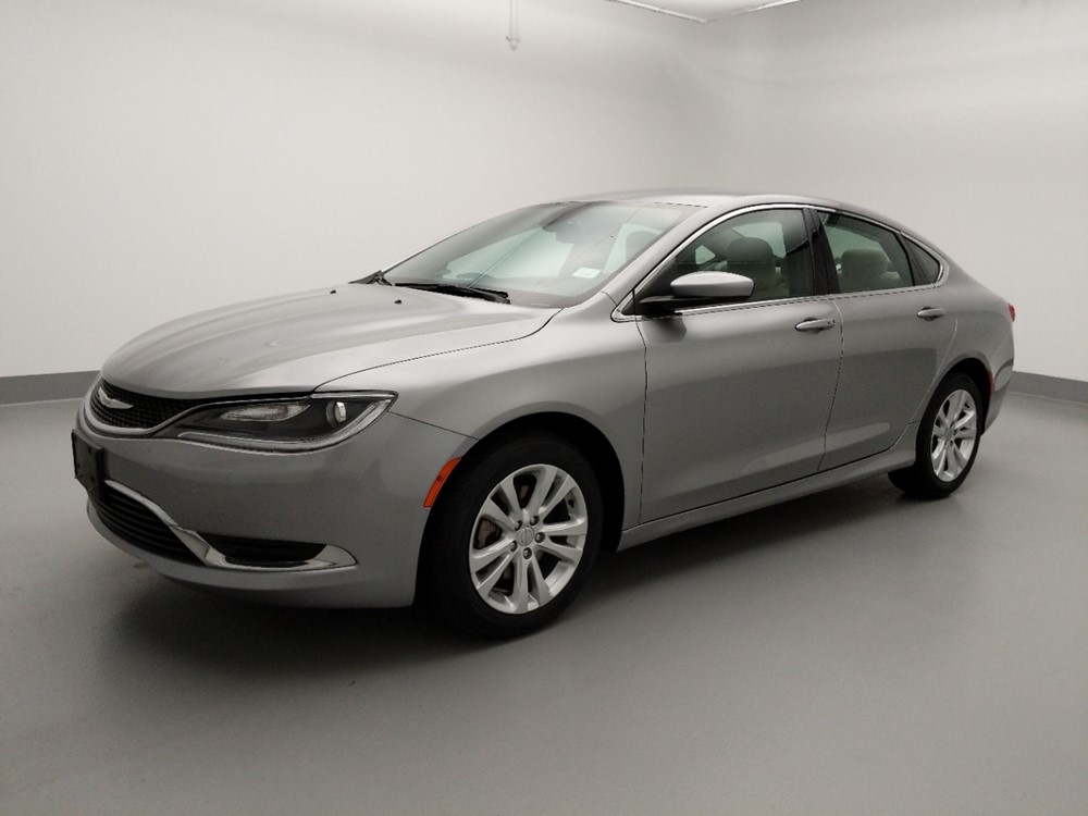 2016 Chrysler 200 - Driver Front Side