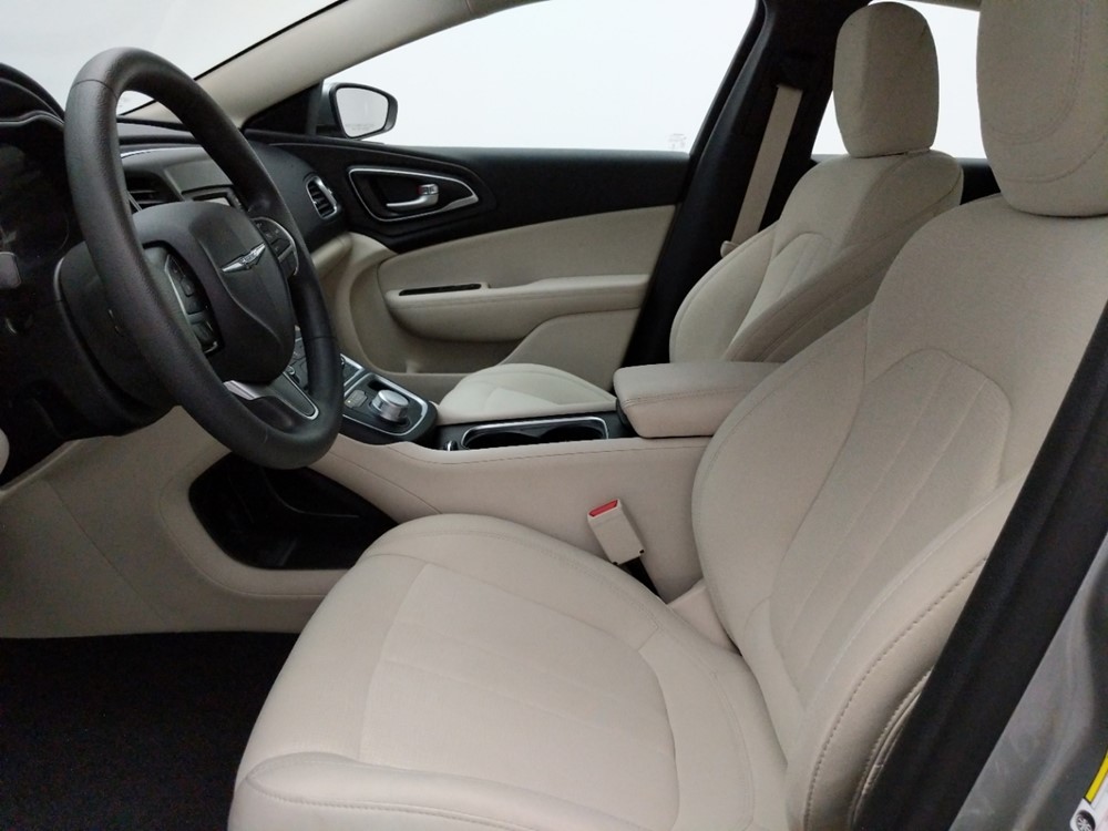 2016 Chrysler 200 - Driver Front Seat