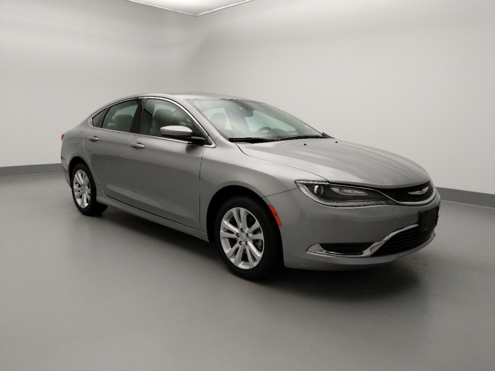 2016 Chrysler 200 - Passenger Front Side