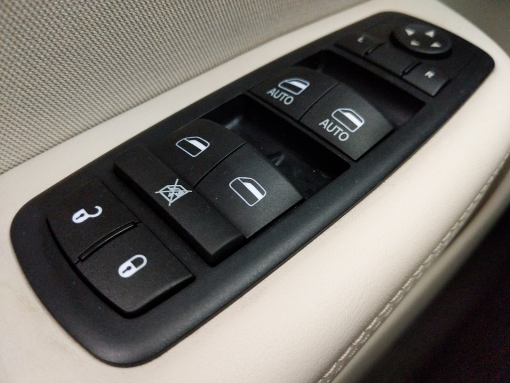 2016 Chrysler 200 - Driver Power Windows/Lock Control