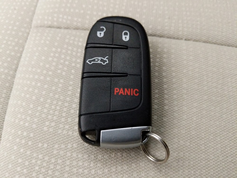 2016 Chrysler 200 - Keys