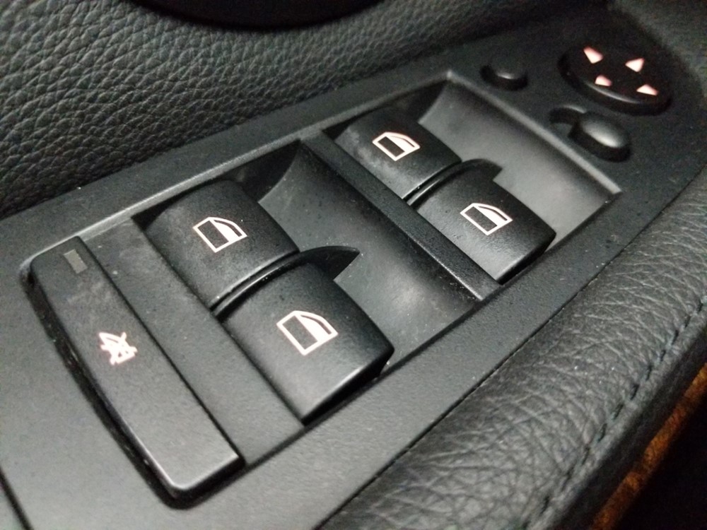 2011 BMW 328i - Driver Power Windows/Lock Control