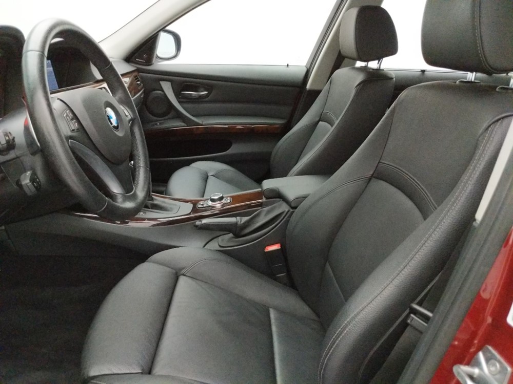2011 BMW 328i - Driver Front Seat