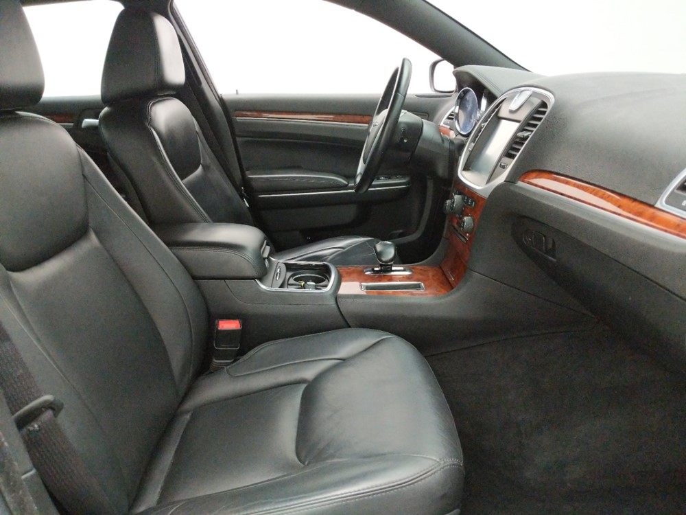 2014 Chrysler 300 - Passenger Front Seat