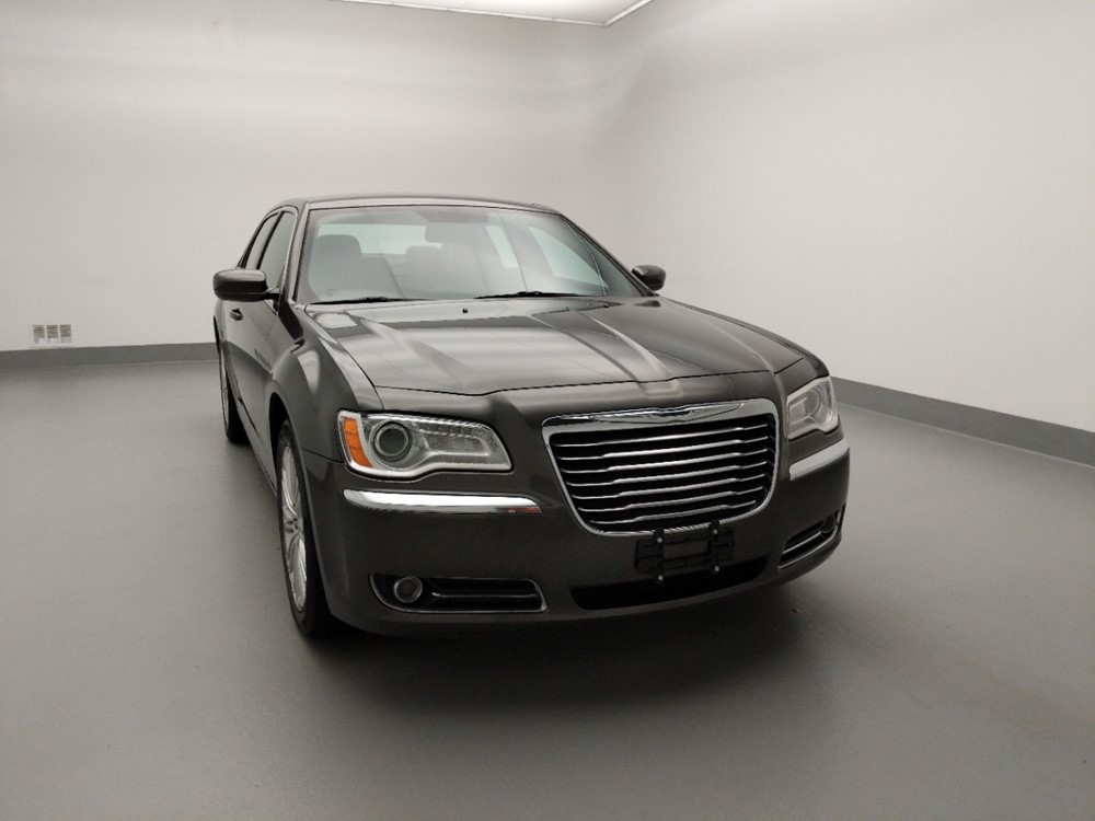 2014 Chrysler 300 - Passenger Front Hood