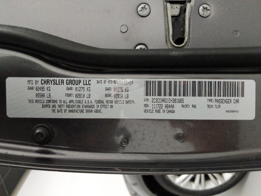 2014 Chrysler 300 - VIN Plate