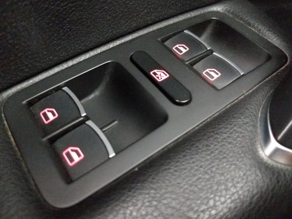 2016 Volkswagen Passat - Driver Power Windows/Lock Control