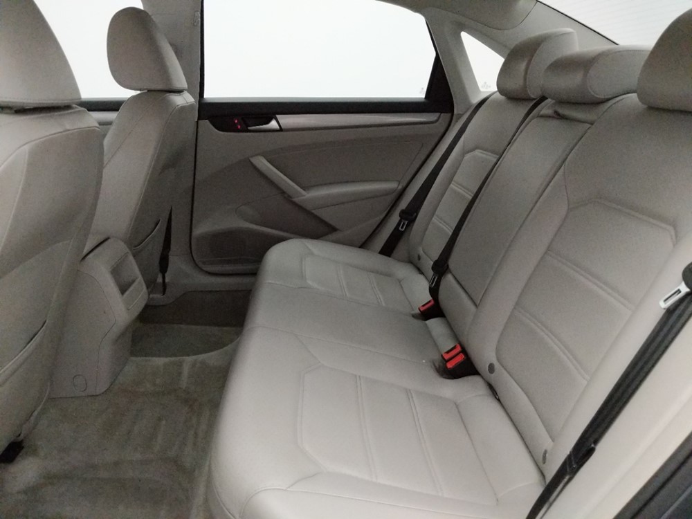 2015 Volkswagen Passat - Driver Rear Seat