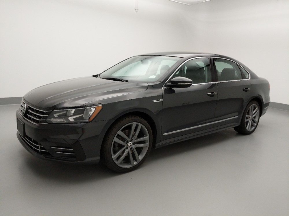 2017 Volkswagen Passat - Driver Front Side