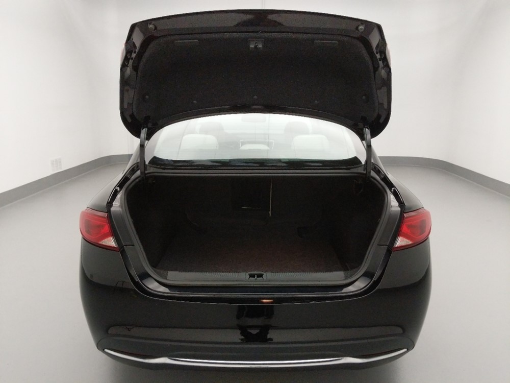 2016 Chrysler 200 - Trunk