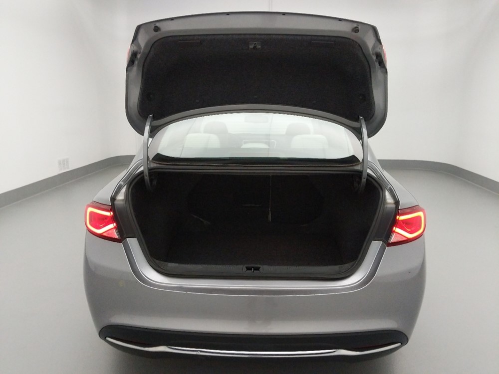 2015 Chrysler 200 - Trunk