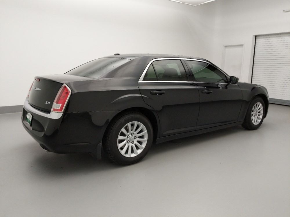 2013 Chrysler 300 - Passenger Rear Side
