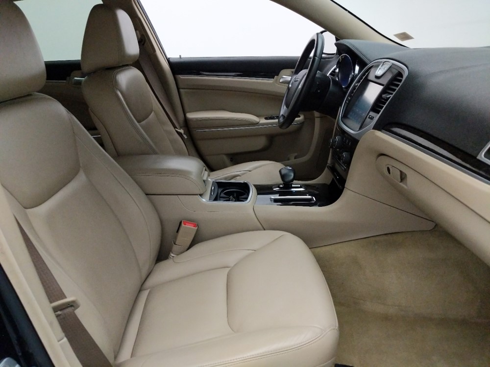 2013 Chrysler 300 - Passenger Front Seat