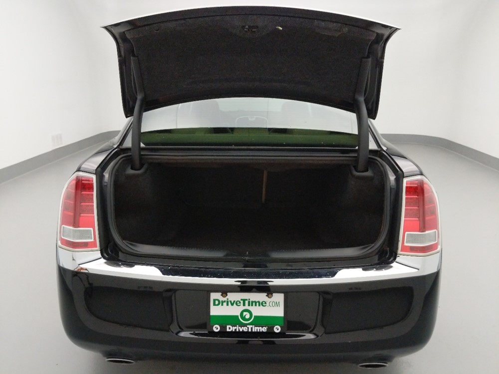 2013 Chrysler 300 - Trunk