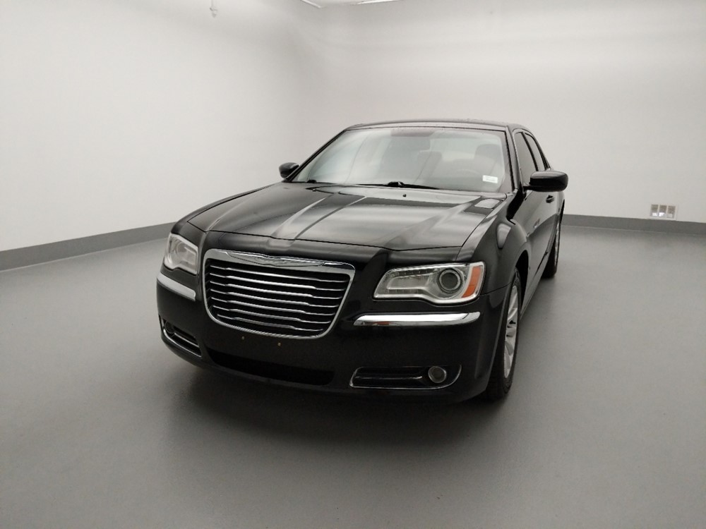 2013 Chrysler 300 - Driver Front Hood