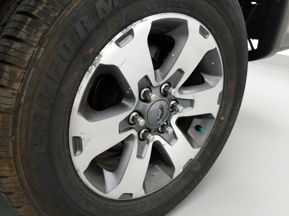 2009 Ford F-150 - Wheel
