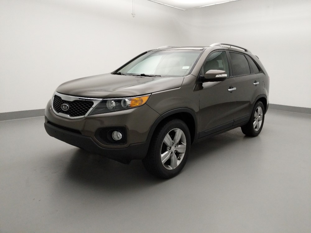 Used 2013 Kia Sorento Driver Front Bumper
