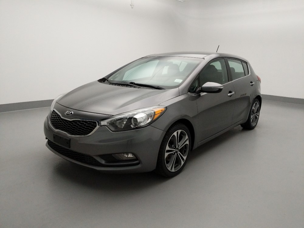 Used 2016 Kia Forte5 Driver Front Bumper