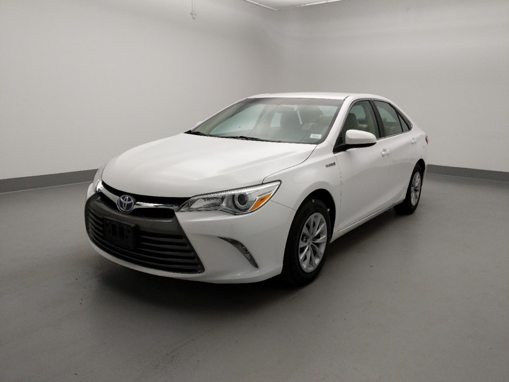 Used 2015 Toyota Camry Driver Front Bumper