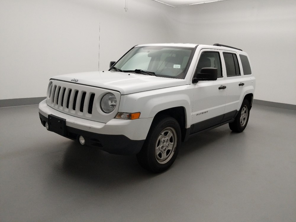Used 2014 Jeep Patriot Driver Front Bumper