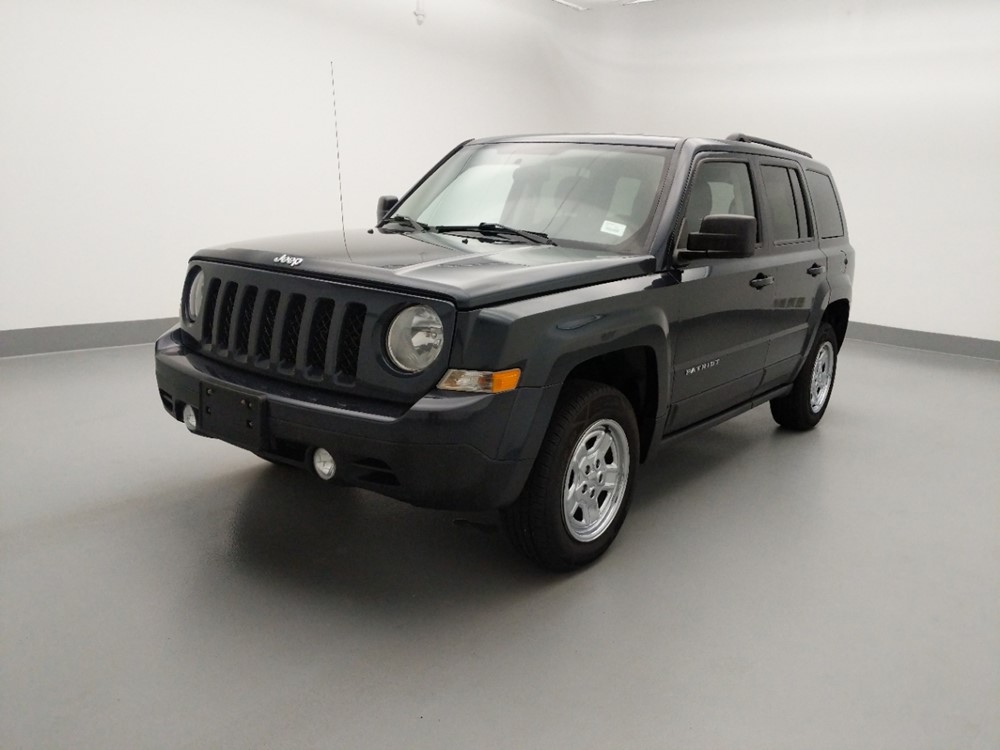 Used 2015 Jeep Patriot Driver Front Bumper