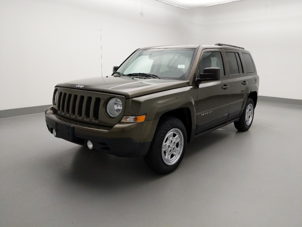 Used 2015 Jeep Patriot Driver Front Bumper