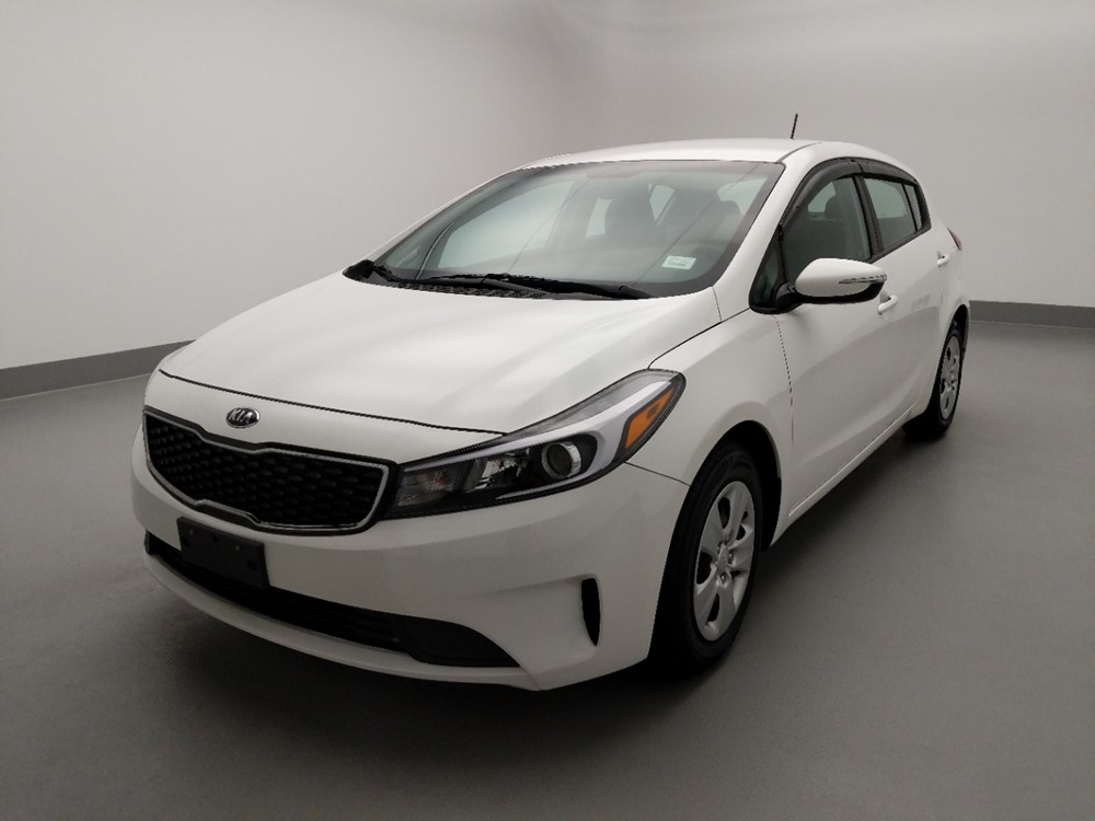 Used 2017 Kia Forte5 Driver Front Bumper