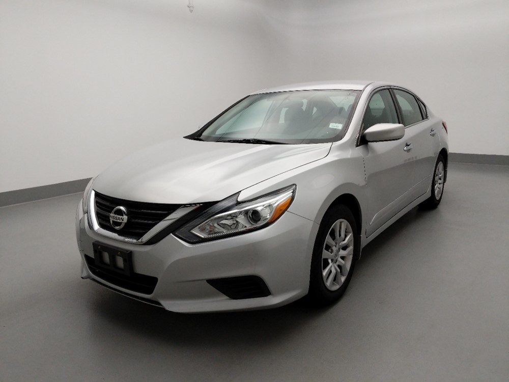 Used 2017 Nissan Altima Driver Front Bumper