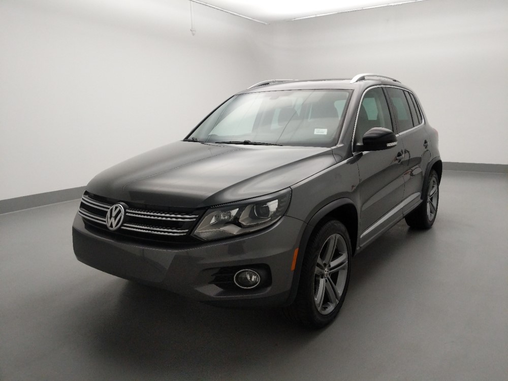 Used 2017 Volkswagen Tiguan Driver Front Bumper