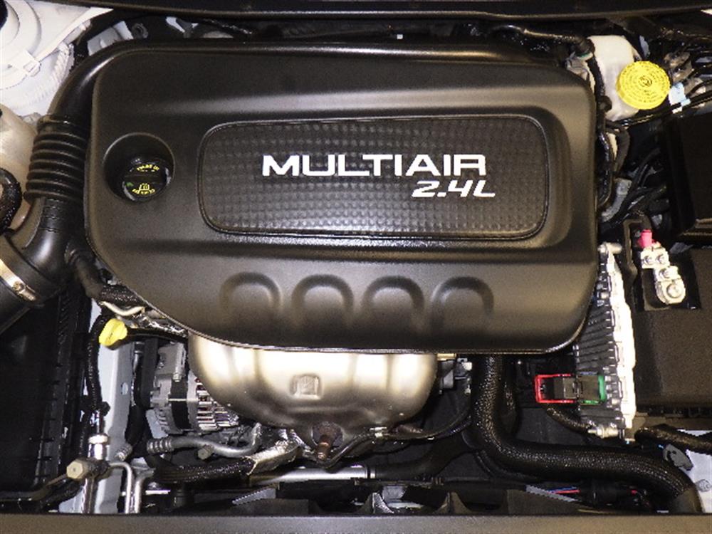 2015 Chrysler 200 - Engine