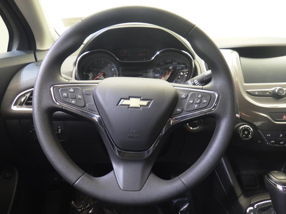 2017 Chevrolet Cruze - Driver Dash