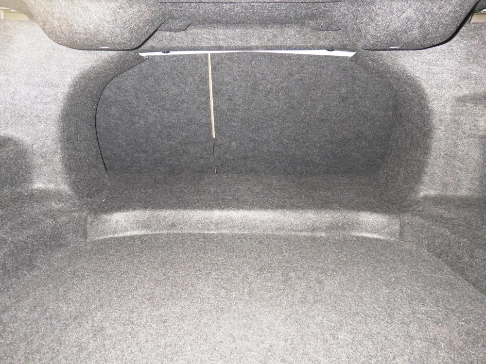 2015 Ford Taurus - Trunk