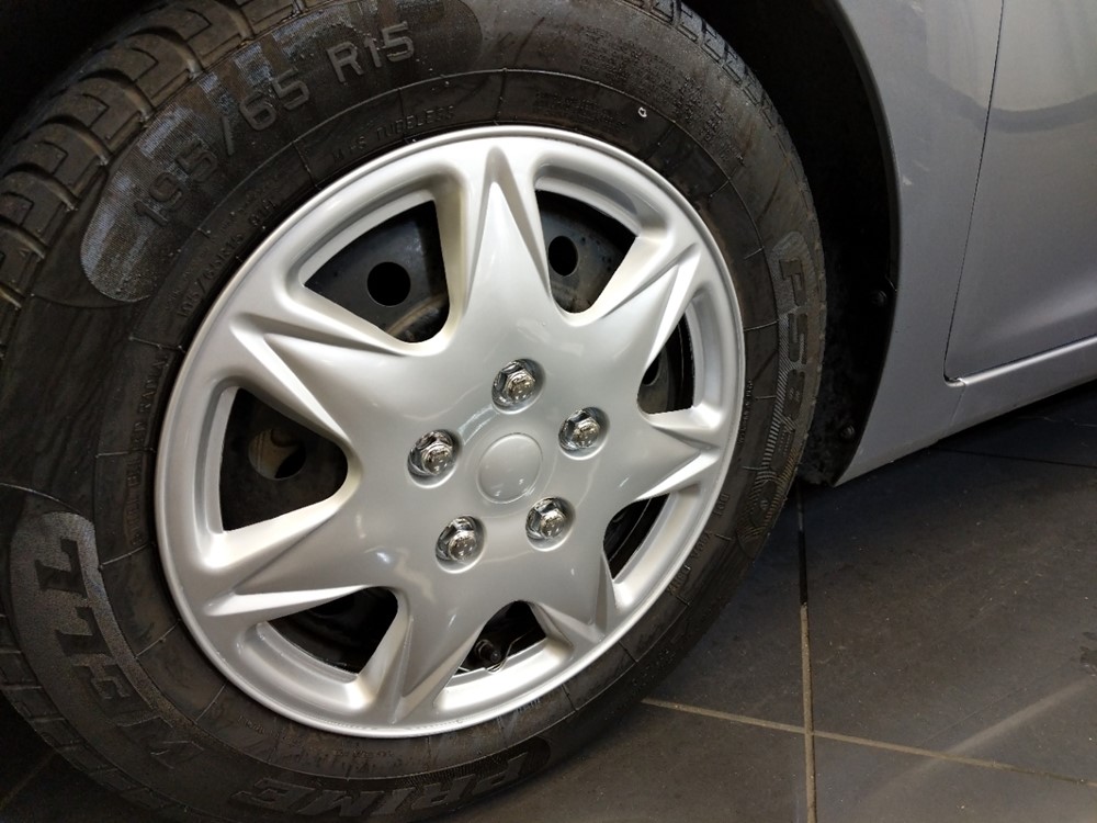 2016 Hyundai Elantra - Wheel