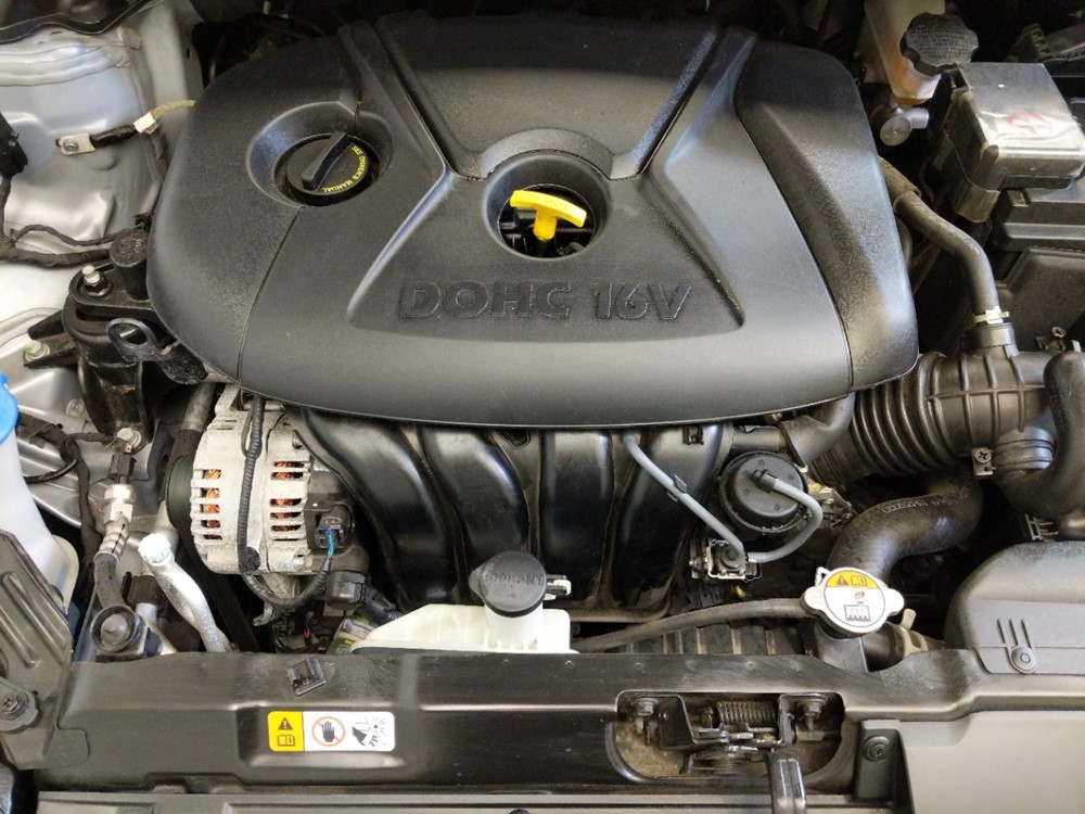 2016 Hyundai Elantra - Engine