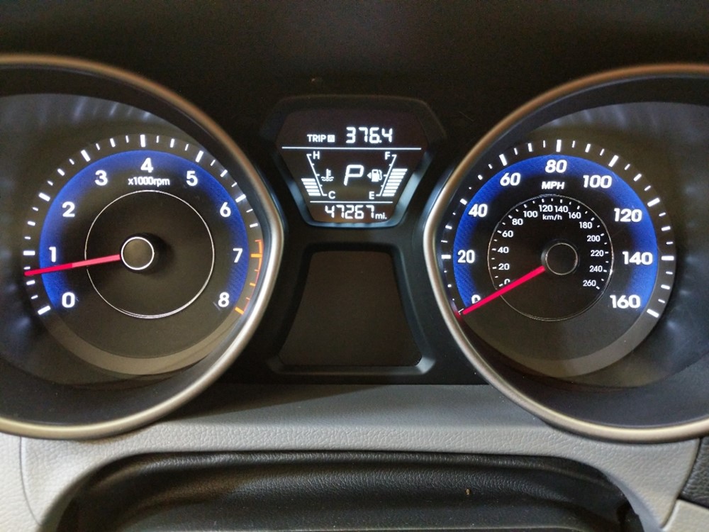 2016 Hyundai Elantra - Odometer Close Up