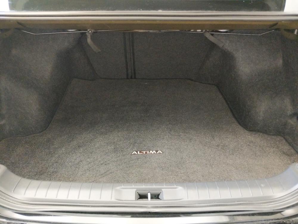 2015 Nissan Altima - Trunk