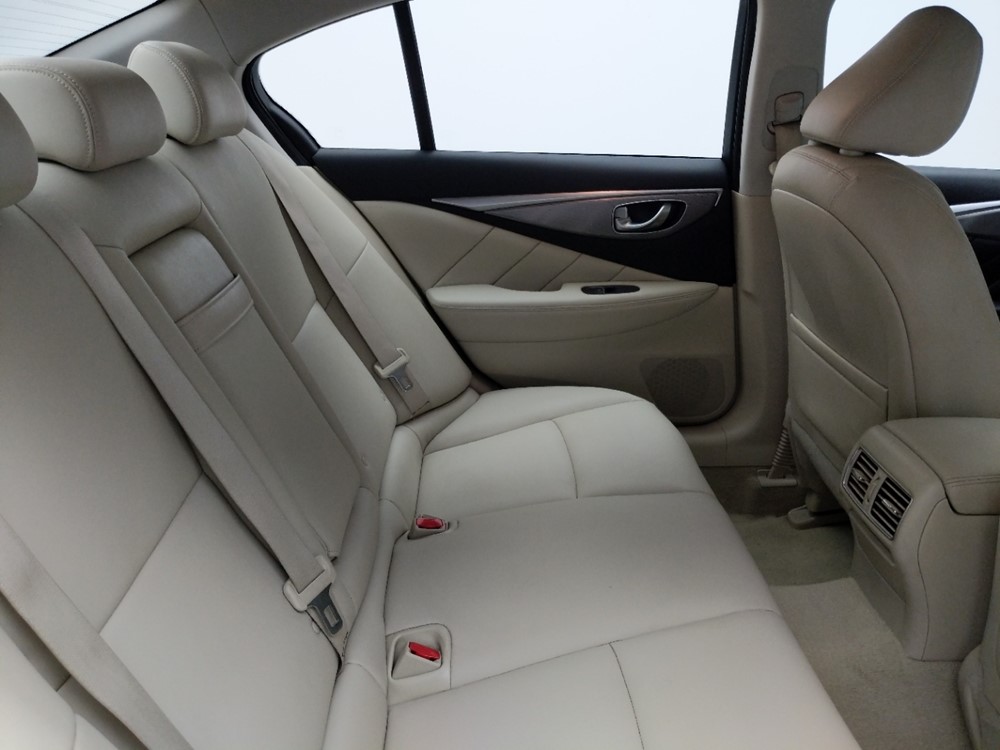 2015 INFINITI Q50 - Passenger Rear Seat