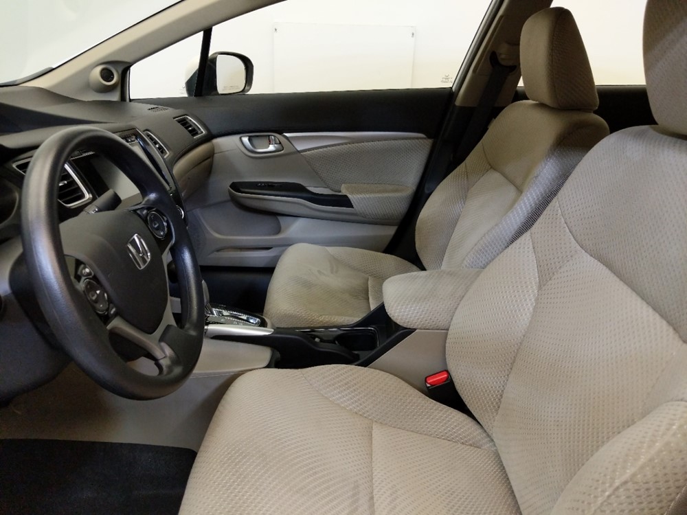 2015 Honda Civic - Driver Front Seat