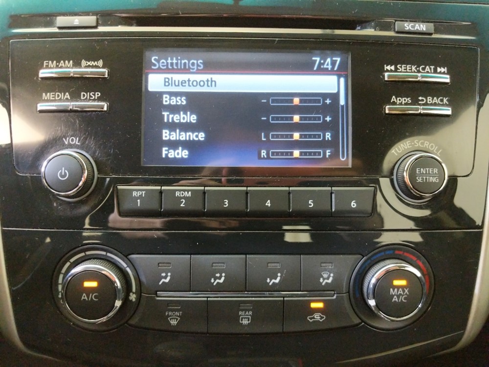 2015 Nissan Altima - Stereo Package