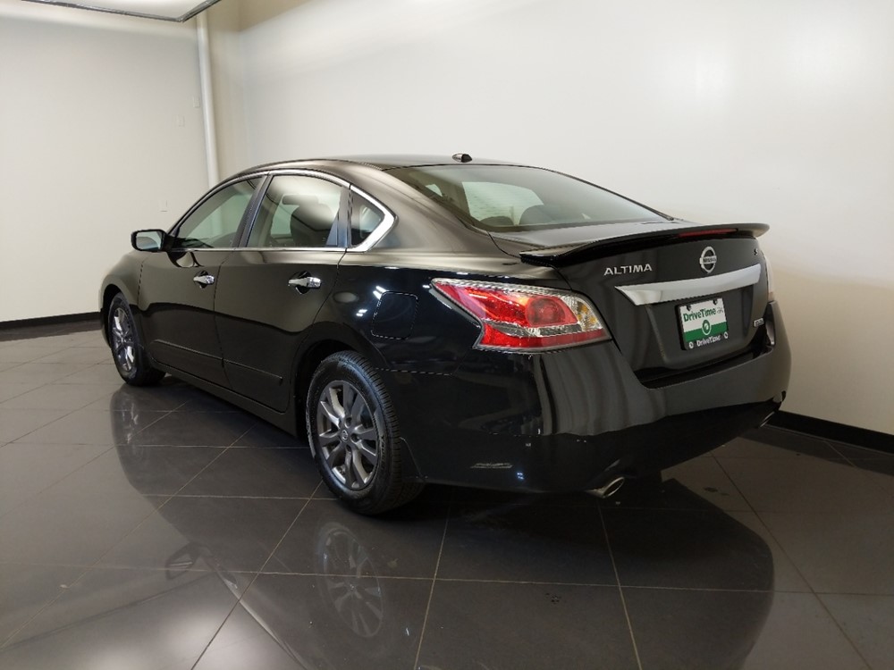 2015 Nissan Altima - Driver Rear Bumper